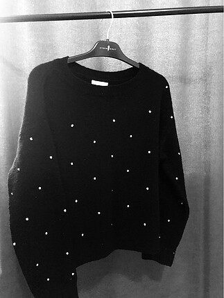 H&M siyah tasli triko