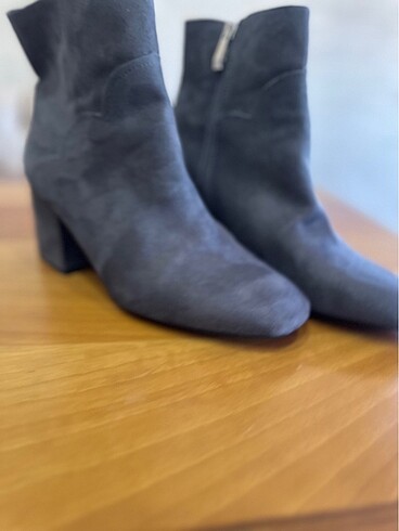 41 Beden Zara bot