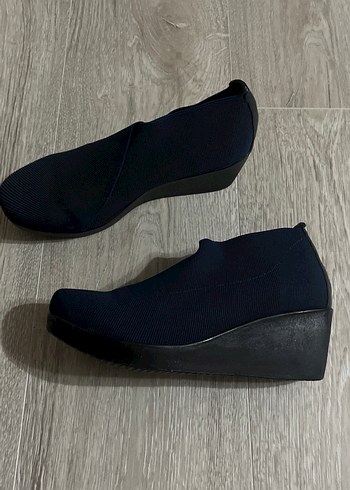 Bambi Kadın Lacivert Elastik Dolgu Topuk Spor Ayakkabı