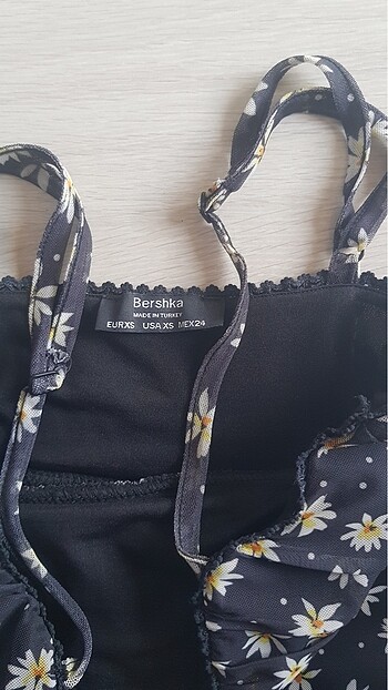Bershka Elbise