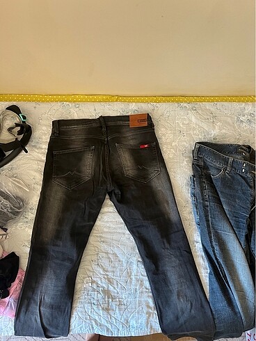 33 Beden siyah Renk Erkek jean