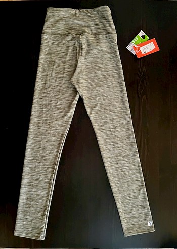 Decathlon açık yeşil siyah tayt - Görsel 2