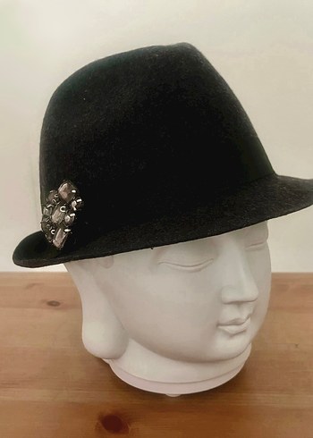 Mudo taş süslü yün fötr şapka - Görsel 13