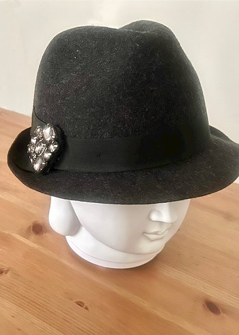 Mudo taş süslü yün fötr şapka - Görsel 6