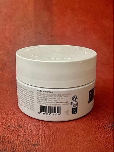  Beden Rituals Renewing Body Scrub 250g