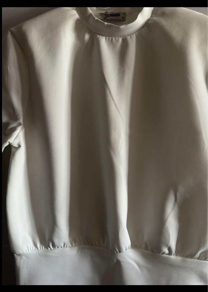 Beyaz elbise patreon - Görsel 2