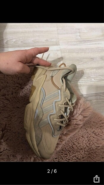 Adidas ozweego