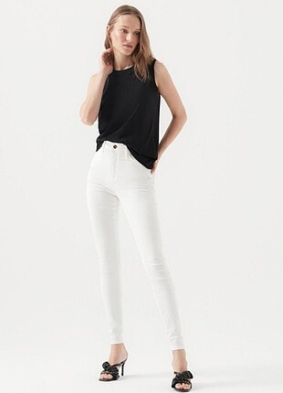 Mavi Serenay Gold Beyaz jean 