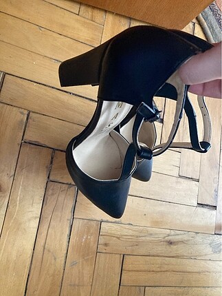 39 Beden siyah Renk Stiletto siyah