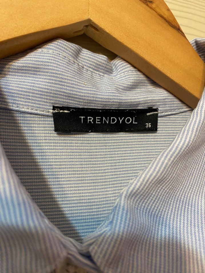 Mavi Pamuklu Rahat Kesim Kadın Gömlek - Görsel 5