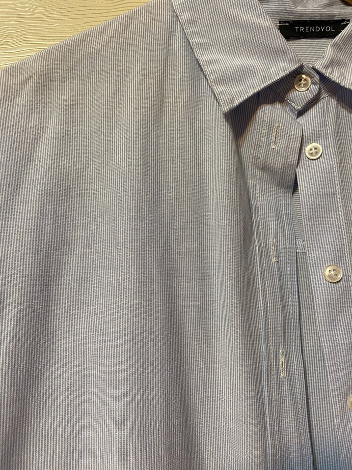 Mavi Pamuklu Rahat Kesim Kadın Gömlek - Görsel 4