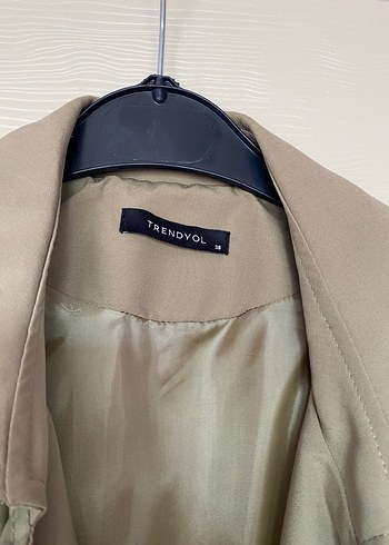 Bej Kuşaklı Midi Kadın Trençkot - Görsel 4