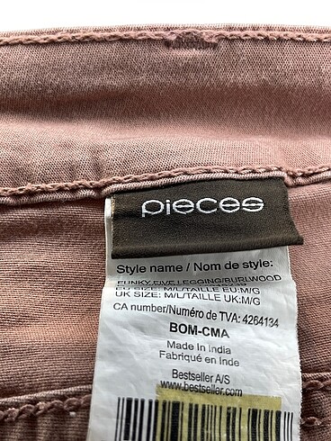 38 Beden çeşitli Renk Pieces Jean / Kot %70 İndirimli.