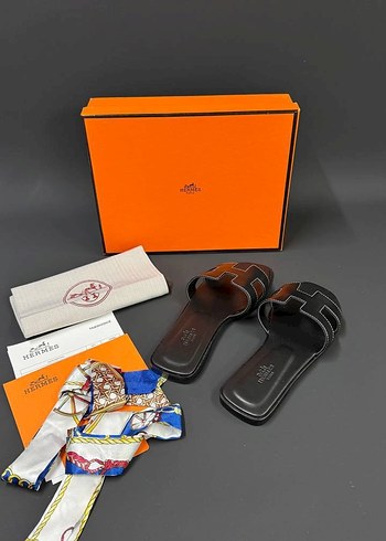 Hermes Hermes Siyah Yüksek Topuklu Kadın Terlik