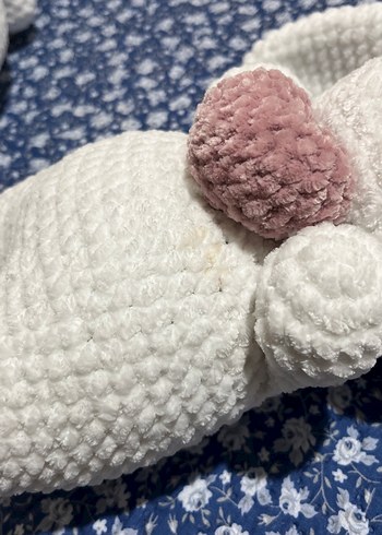 Beden Pastel Beyaz Peluş Örgü Tavşan Oyuncak