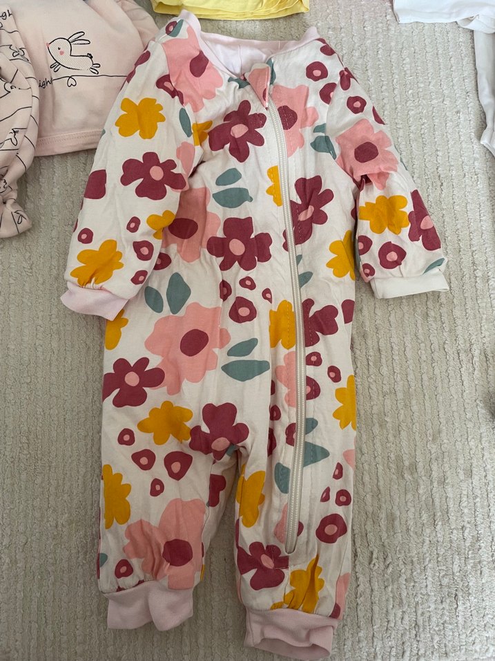Çiçek Desenli Kız Bebek Fermuarlı Polar Tulum - Görsel 2