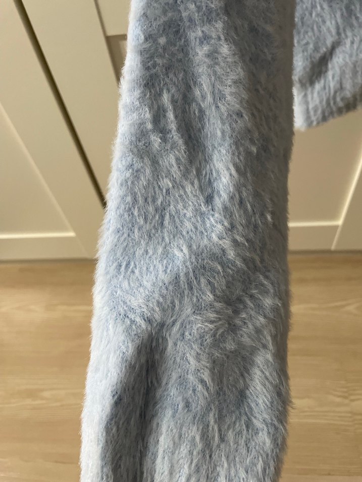 Mavi Kısa Peluş Kadın Kazak - Görsel 3