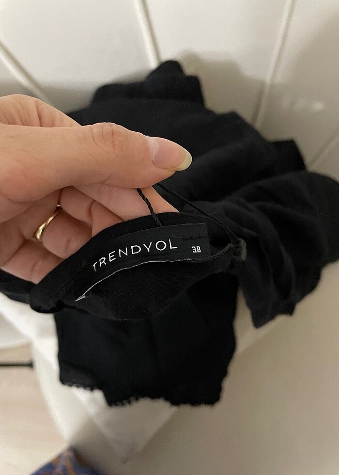 Siyah püsküllü pareo - Görsel 3