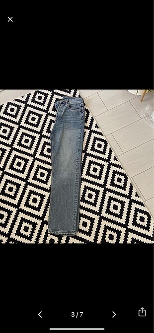 Cross jean
