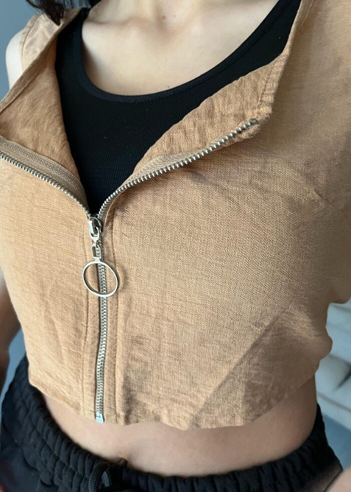 Crop yelek  - Görsel 2