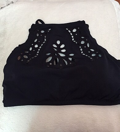 bikini üstü