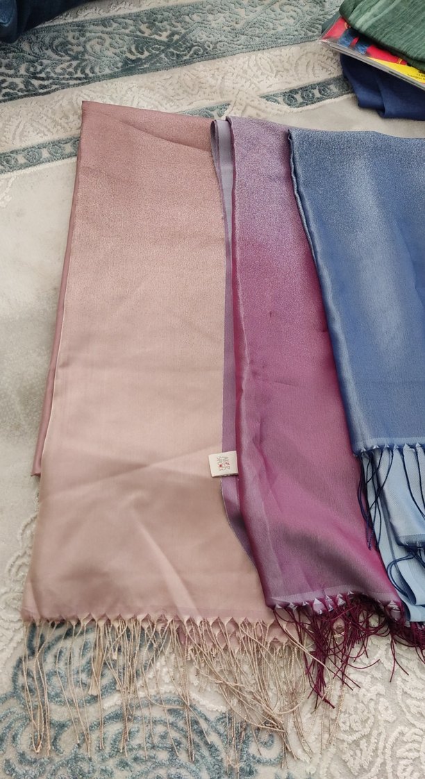 Parlak Çok Renkli Kadın Saten Şal - Görsel 2