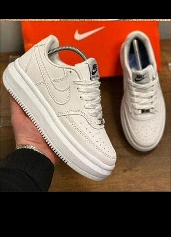 Nike Muadili Spor Ayakkabı