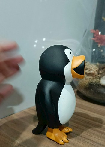Beden Renkli Penguen Figürü