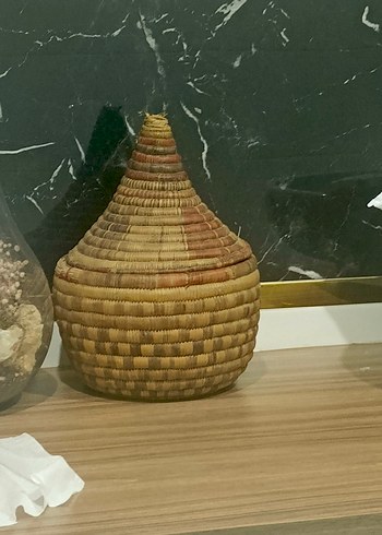 Kahverengi Hasır Saklama Sepeti