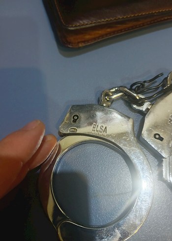 Parlak Altın Renkli Kelepçe - Görsel 2