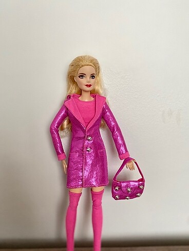 Barbie Barbie kıyafet