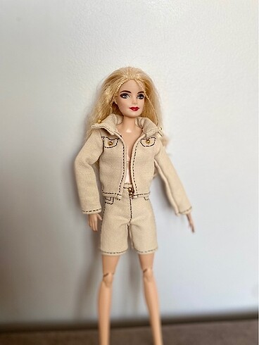 Barbie Barbie kıyafet