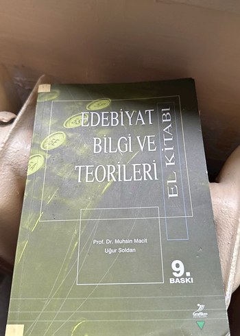 Edebiyat Bilgi ve Teorileri El Kitabı