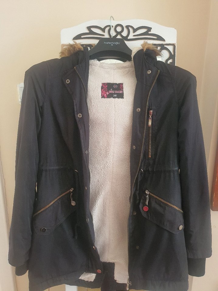 İçi kürklü siyah kaban - Görsel 4