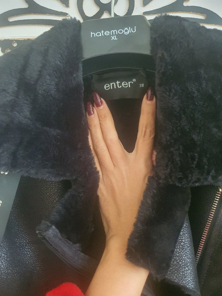 Tokalı Siyah Deri Kadın Mont - Görsel 5