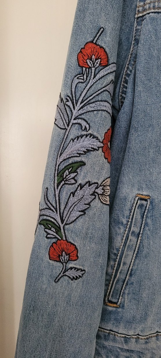 Nakışlı Düğmeli Kadın Denim Ceket - Görsel 2