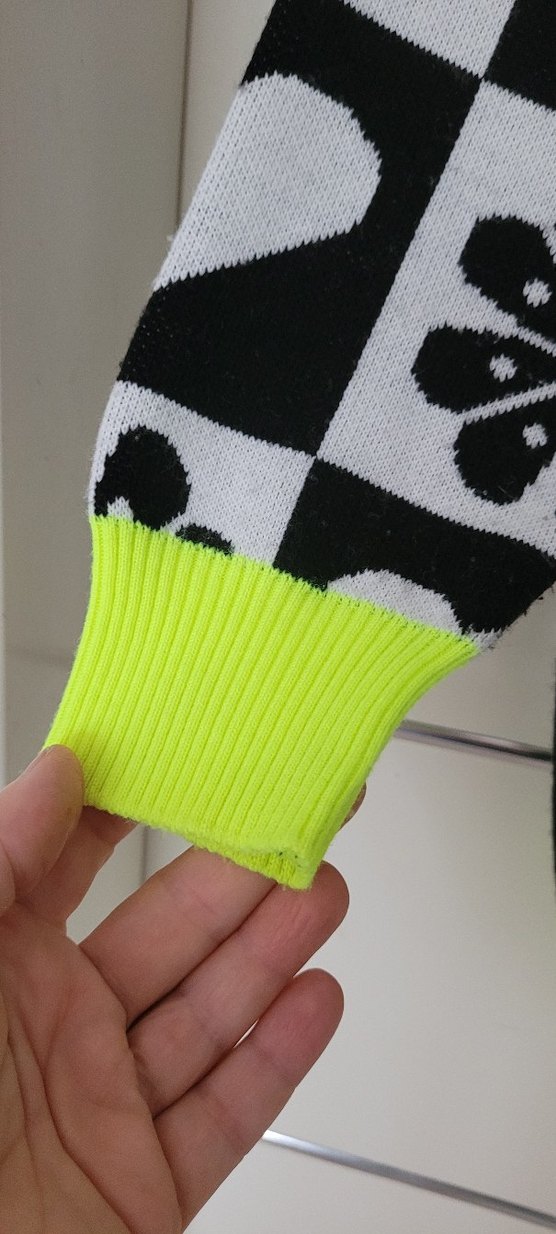 Desenli hırka - Görsel 2