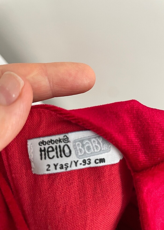 Kırmızı elbise - Görsel 2