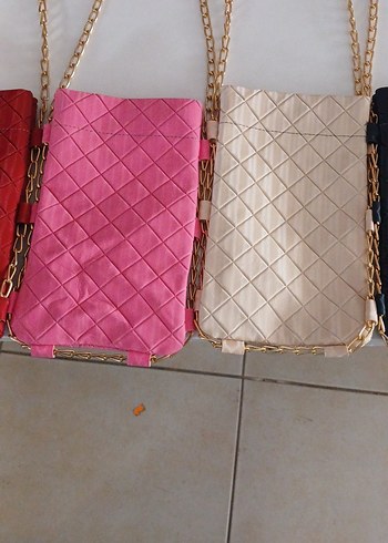 Beden Renkli Nakışlı Pliseli Kadın Çanta ilan açtırın tanesi 150 tl