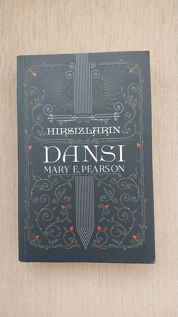  Hırsızların dansı roman