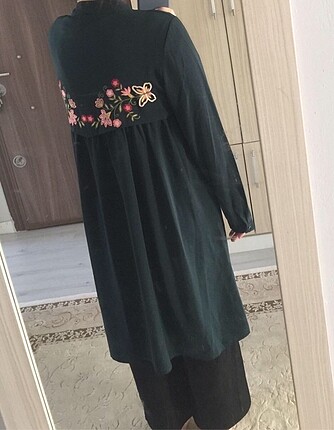 Önü boydan uzun düğmeli tunik