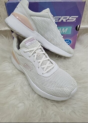 40 Beden SKECHERS ORJİNAL AYAKKABI