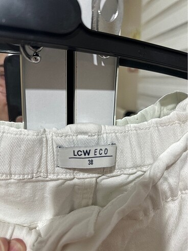 LC Waikiki LCW beyaz kadın pantolon