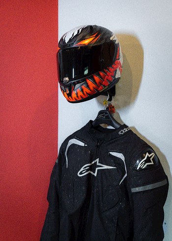 Duvara monte kask tutucu ve anahtarlık birarada - Görsel 4