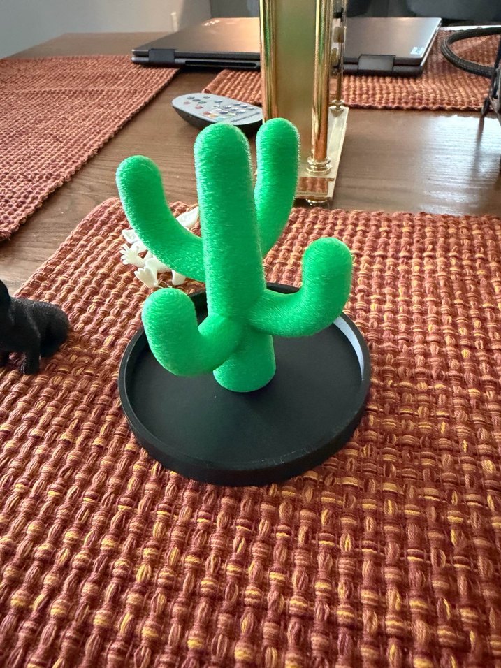 Renkli Boncuklu Kaktüs Takı Standı - Görsel 5