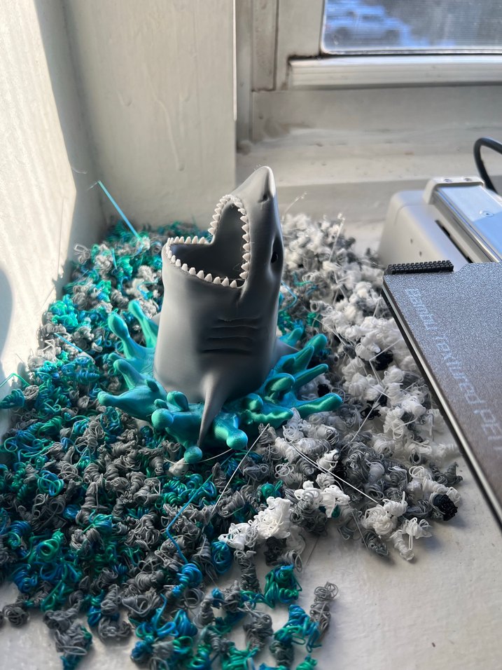 Köpekbalığı Tasarımlı Kalemlik - Görsel 4