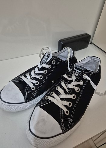 Converse Siyah Beyaz Kontrastli Dusuk Bilek Sneaker