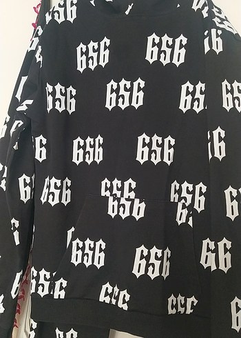 Siyah Baskılı Kapüşonlu Kız erkek çocukta giyebilir - Görsel 3