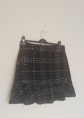 42 Beden Siyah Kareli Fırfırlı Mini Etek