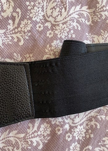 Beden Siyah Deri Gotik Bağcıklı Kadın Kemer